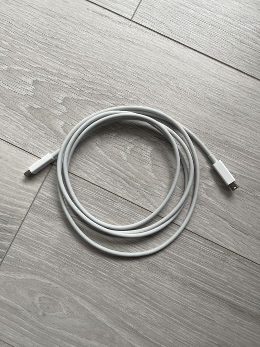 Apple Thunderbolt Cable MD862 Original Thunderbolt 1/2 Cable