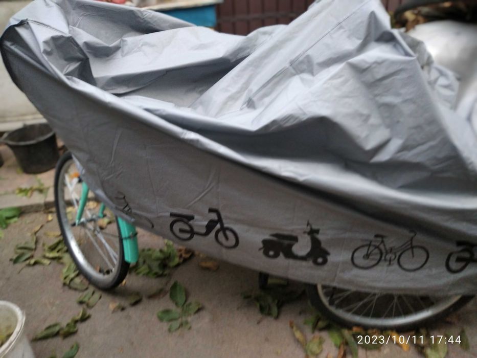 Трьох колісний велосипед