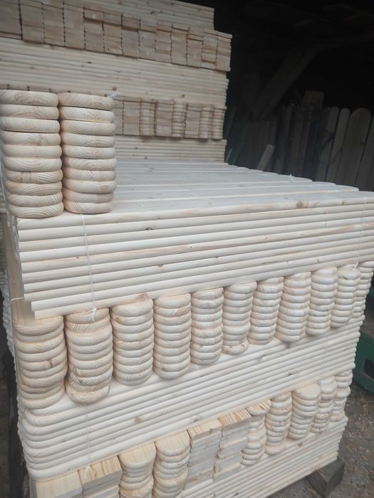 Sztachety drewniane świerkowe suche