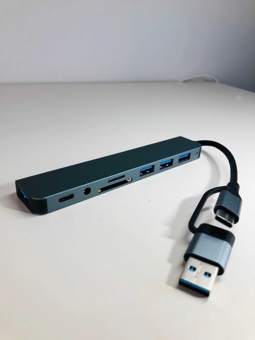 Stacja dokująca 8w1 USB-C Hub z audio czytnik kart Micro SD, porty USB