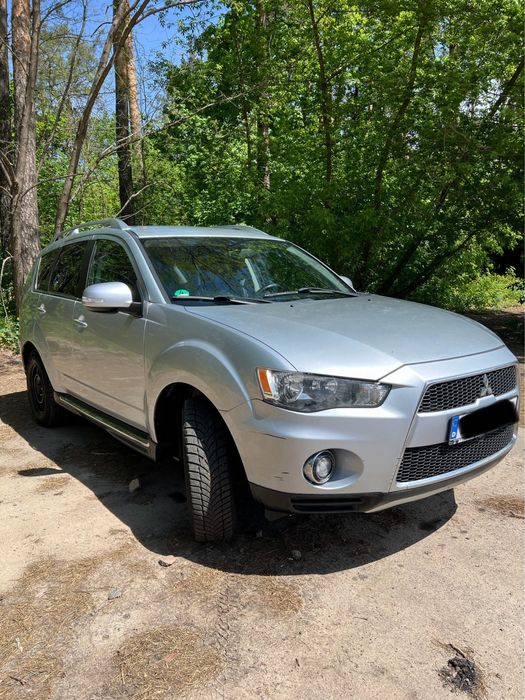 Outlander mitsubishi аутлендер 2010, 2.0 дизель в Киеве