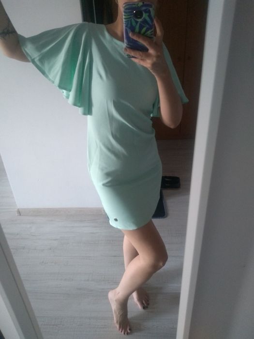Miętowa sukienka rozm. 36