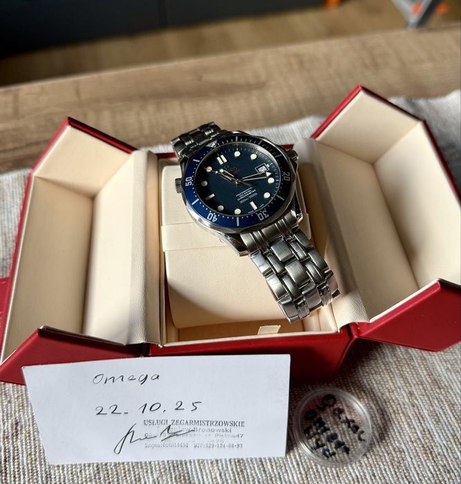 Omega Seamaster ( Bond, Casino Royale)