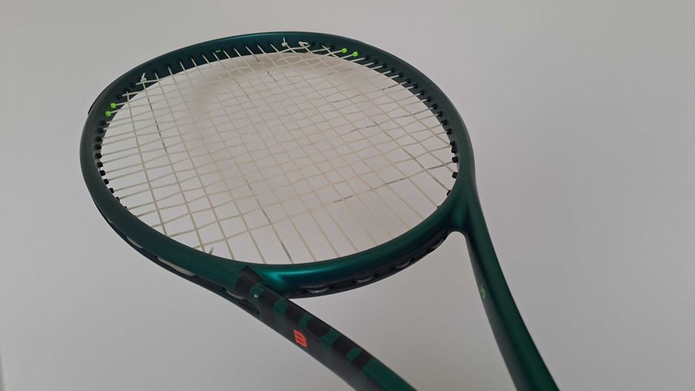 Wilson Blade 98 (16x19) V9.0, rączka 3, 305g