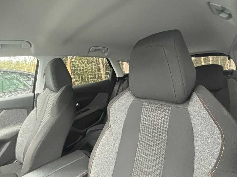 PEUGEOT 3008 1.5 BlueHDi