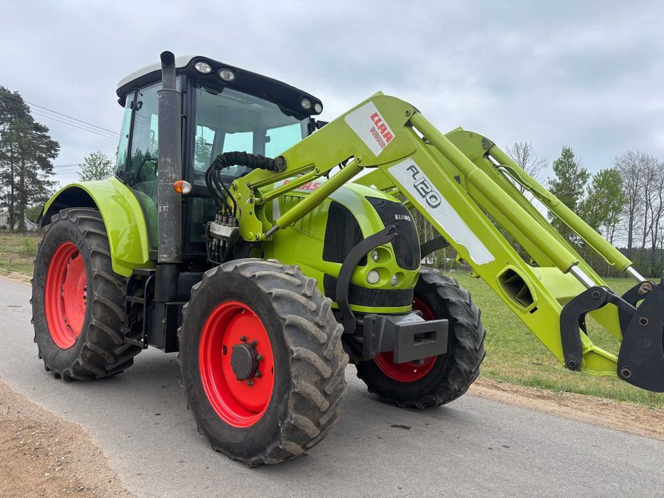 Claas Arion 520 nie Valtra