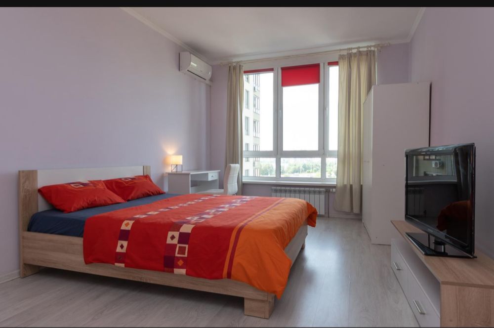 Армянская 6,Генератор метро Харьковская,метро Позняки