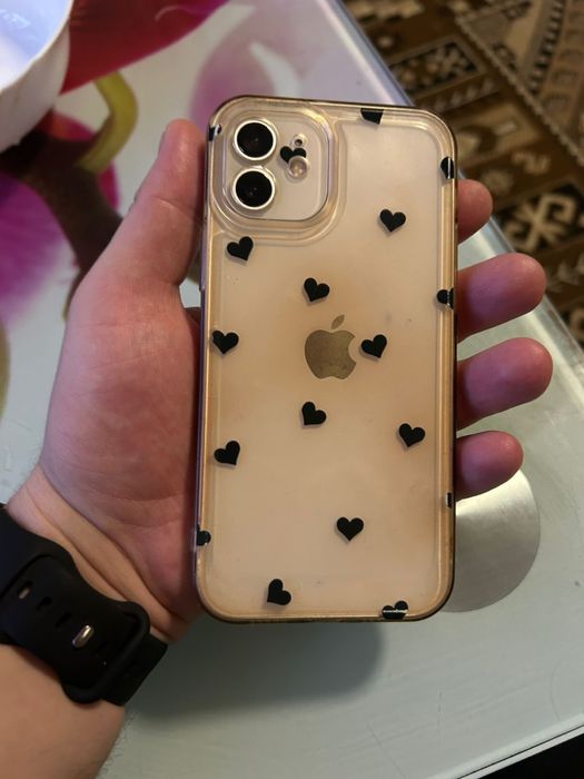 iPhone 12 стан чудовий