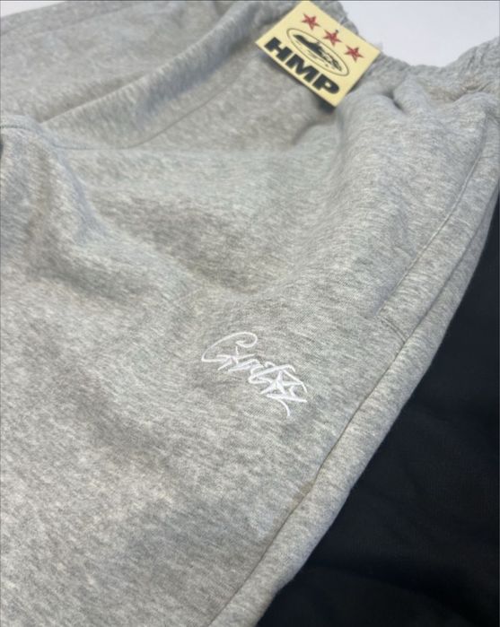 Corteiz baggy штани