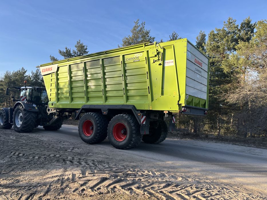 Przyczepa Claas Cargos 750