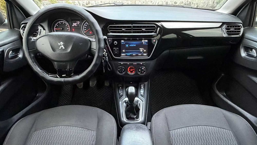 Peugeot 301 2017