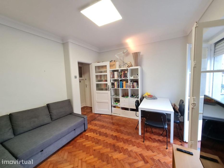 T1 para venda à Rua Heliodoro Salgado — Arroios, Lisboa