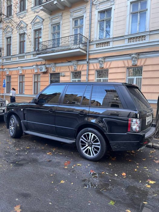 Прокат подобово RANGE ROVER 4,4 TD оренда
