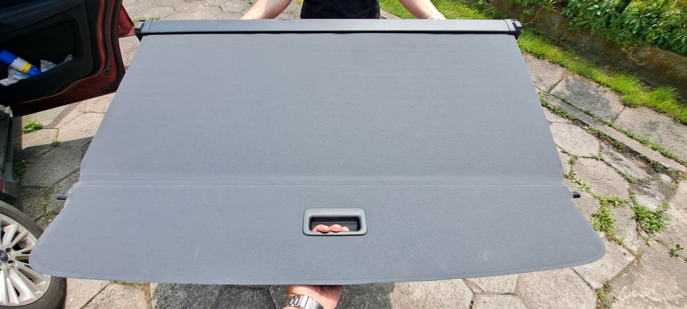 Volvo XC60 roleta bagażnika