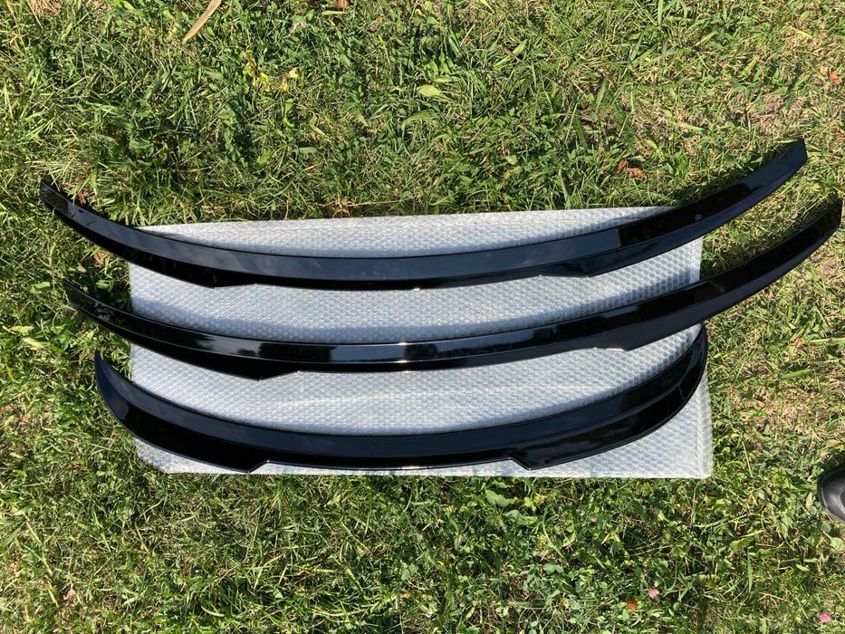 Спойлера Черный глянец (Sportback) на AUDI Q3 83A 2018-2023года.