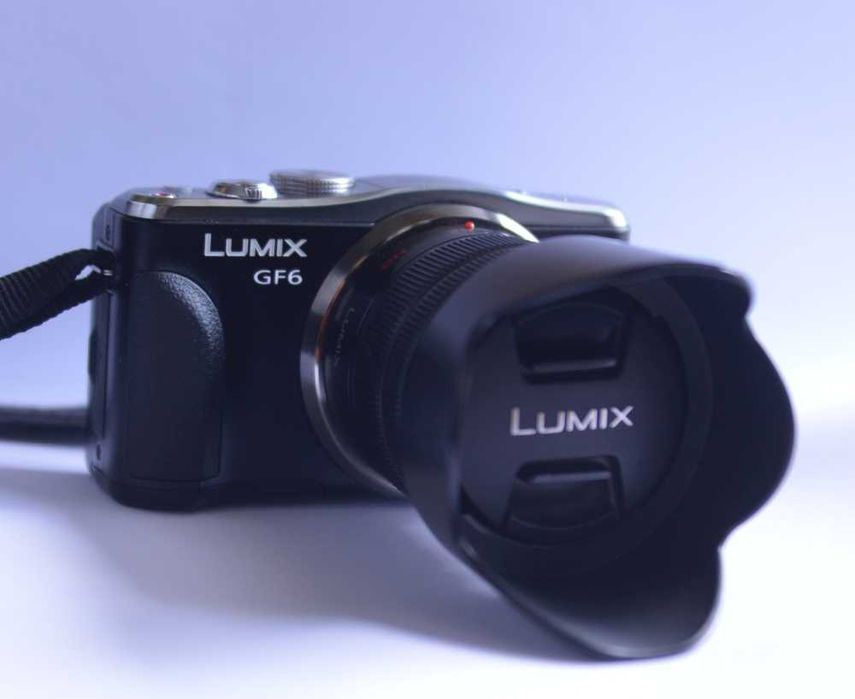 Aparat Panasonic DMC-GF6 Ładowarka