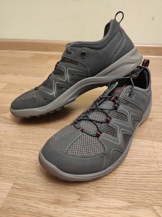 Оригінальні кросівки ECCO Biom. Розмір 45 / 29,5 см.