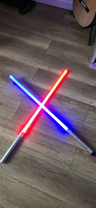 Miecze świetlne RGB