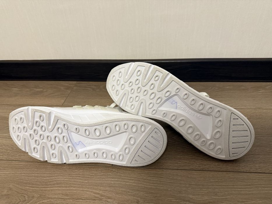 Кросівки Adidas EQT Support 46 розмір стан нових