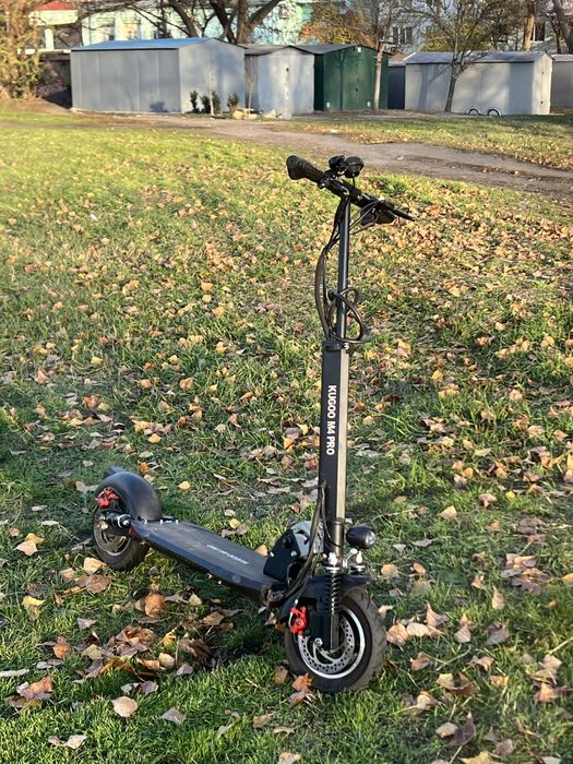 Продам kugo m4 pro в хорошем состоянии