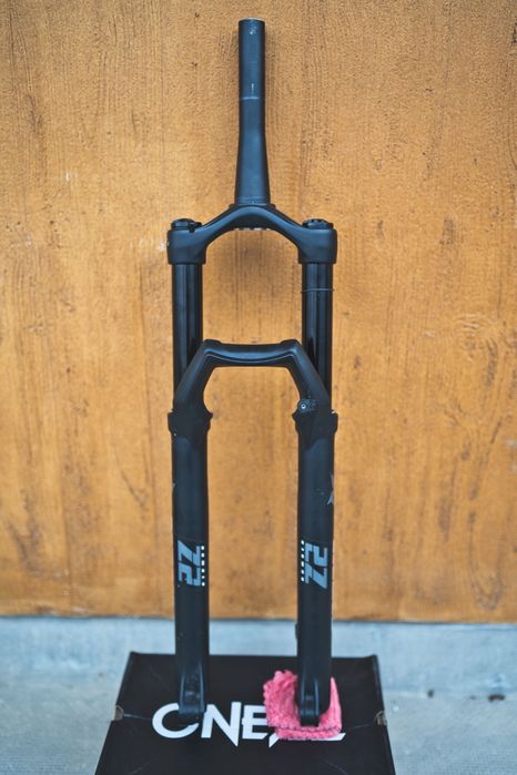 Marzocchi Bomber Z2 150mm 29" Boost Tapered