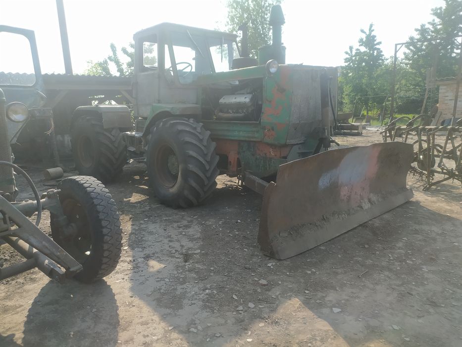 Лопата отвал бульдозер т 150 з рамкою і циліндром