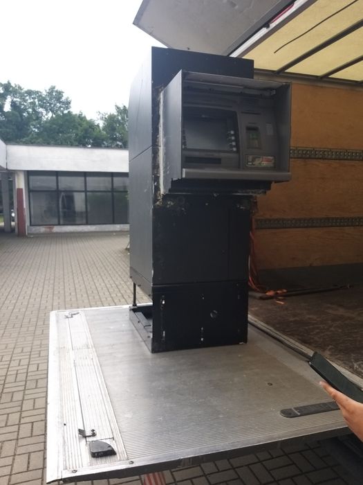 Solidne Przeprowadzki 24/7 Utylizacja Winda