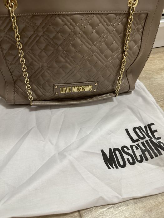 shoperka Love Moshino