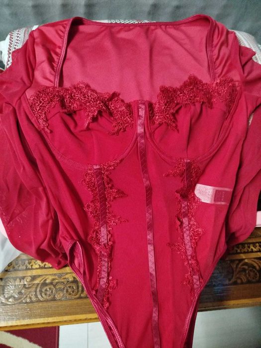 Vendo Body Rendado NOVO