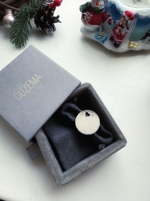 Кільце Guzema з серцем