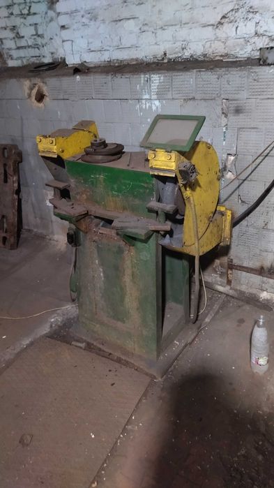 Точильно-шліфувальний верстат (заточний, точило)