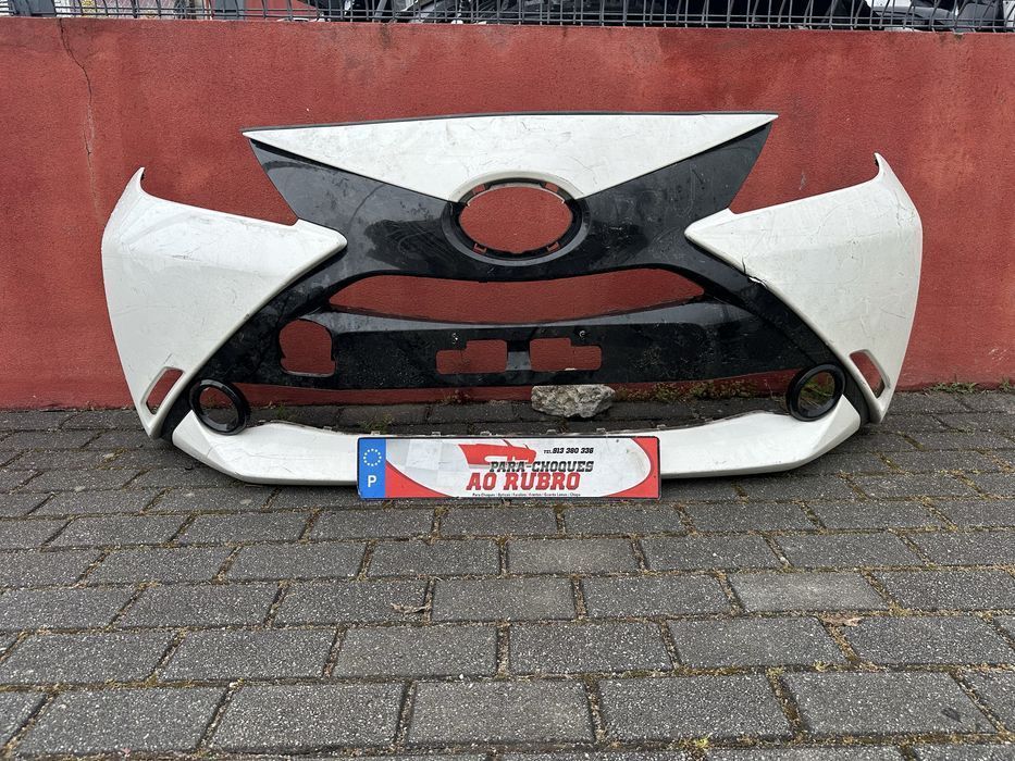 Parachoque toyota aygo