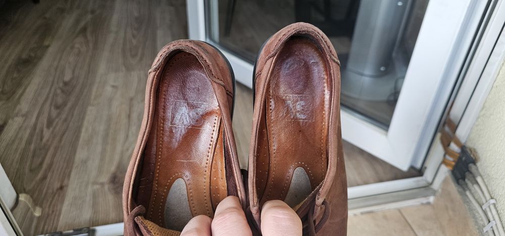 ECCO damskie buty skórzane rozmiar 40 wkładka 25,5cm