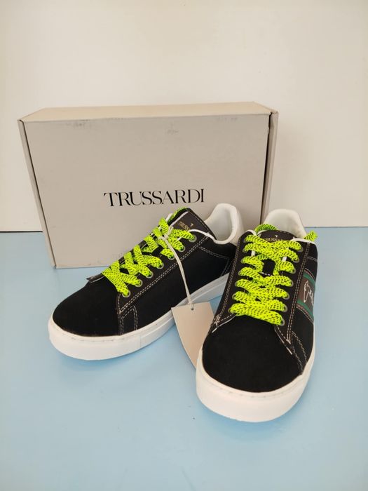 Nowe sneakersy firmy Trussardi