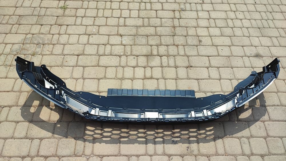 Бампер Спорт Європа VW Tiguan 18 19 20 21 нижня губа бампера Sport