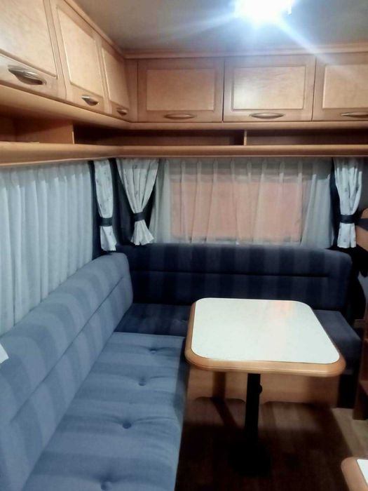 Caravana Hobby 650 Exclusive Valor fixo
