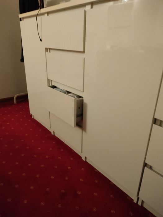 Półki białe połysk