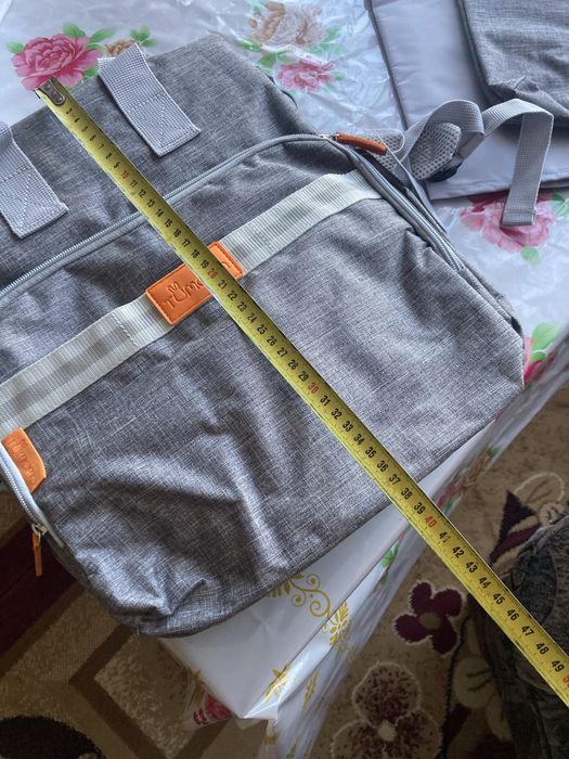 Рюкзак для молодих мам