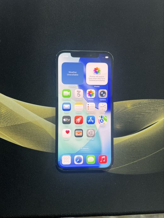 Iphone 12 64GB.