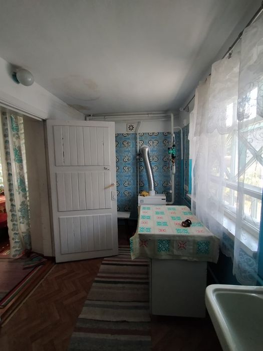 Продається гарний будинок в Садках.