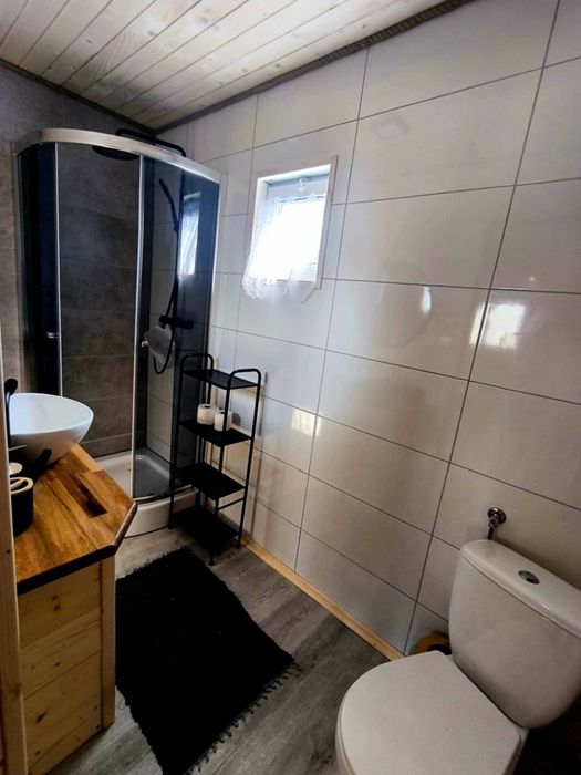 Domek blisko kapieliska Solina Bieszczady