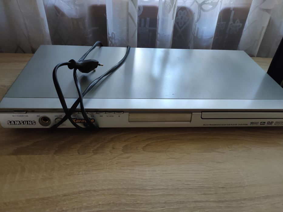 DVD player караоке