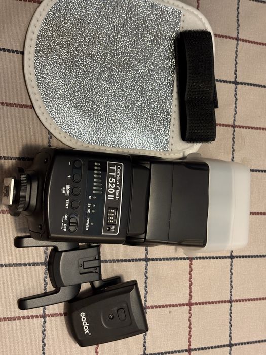 Спалах godox tt 520 ll с сінхронізатором