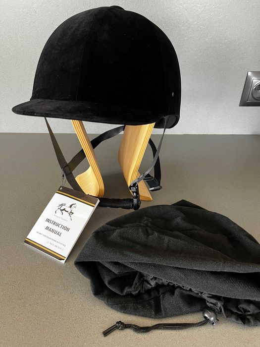 Kask jeździecki do jazdy konnej Locle rozmiar 62 czyli 60cm nowy