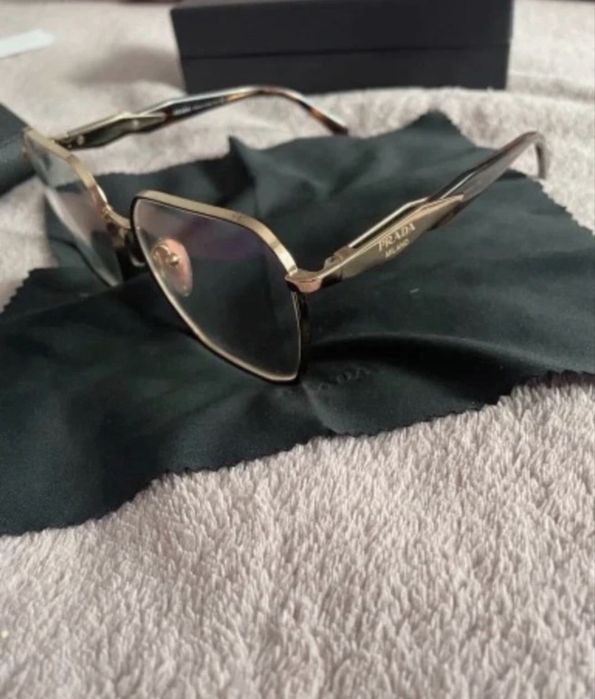 Okulary PRADA z antyrefleksem