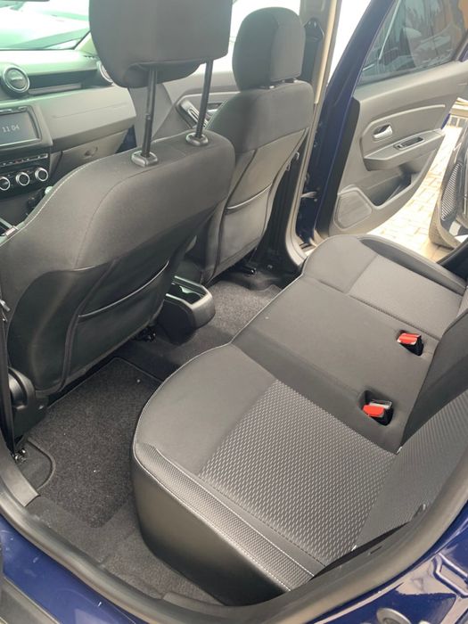 RENAULT DUSTER 1,5 дізешь 4*4