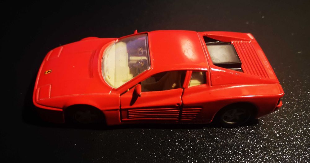Carro Miniatura Ferrari 512 TR - escala 1/39