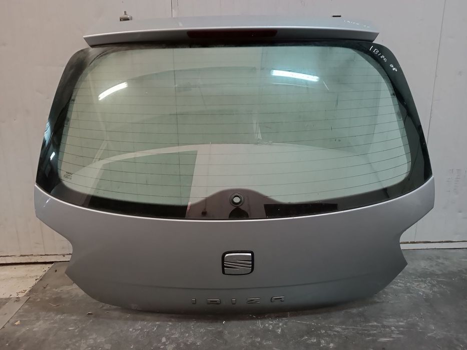 TAMPA DA MALA SEAT IBIZA 6J 08-16 (CINZA) (VERMELHO)