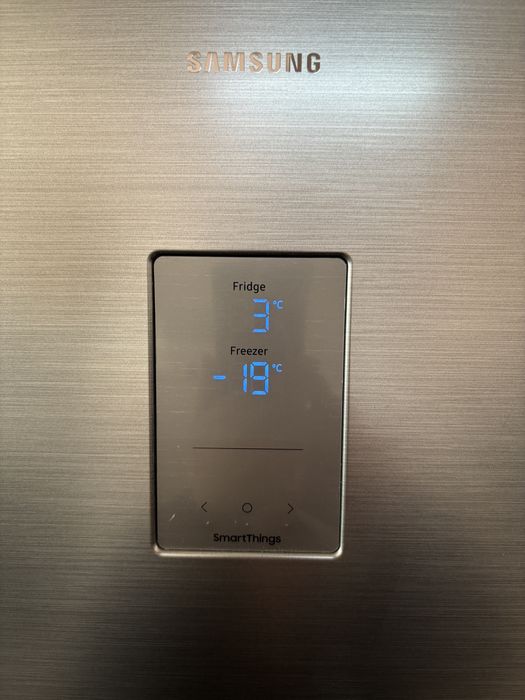 Холодильник Samsung RL38C775CS9/EG