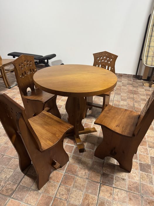 Mesa rustica + 4 cadeiras